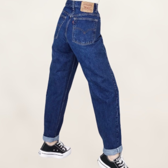 Vintage Classic 550 tapered Levi’s dark wash jeans - Picture 14 of 14